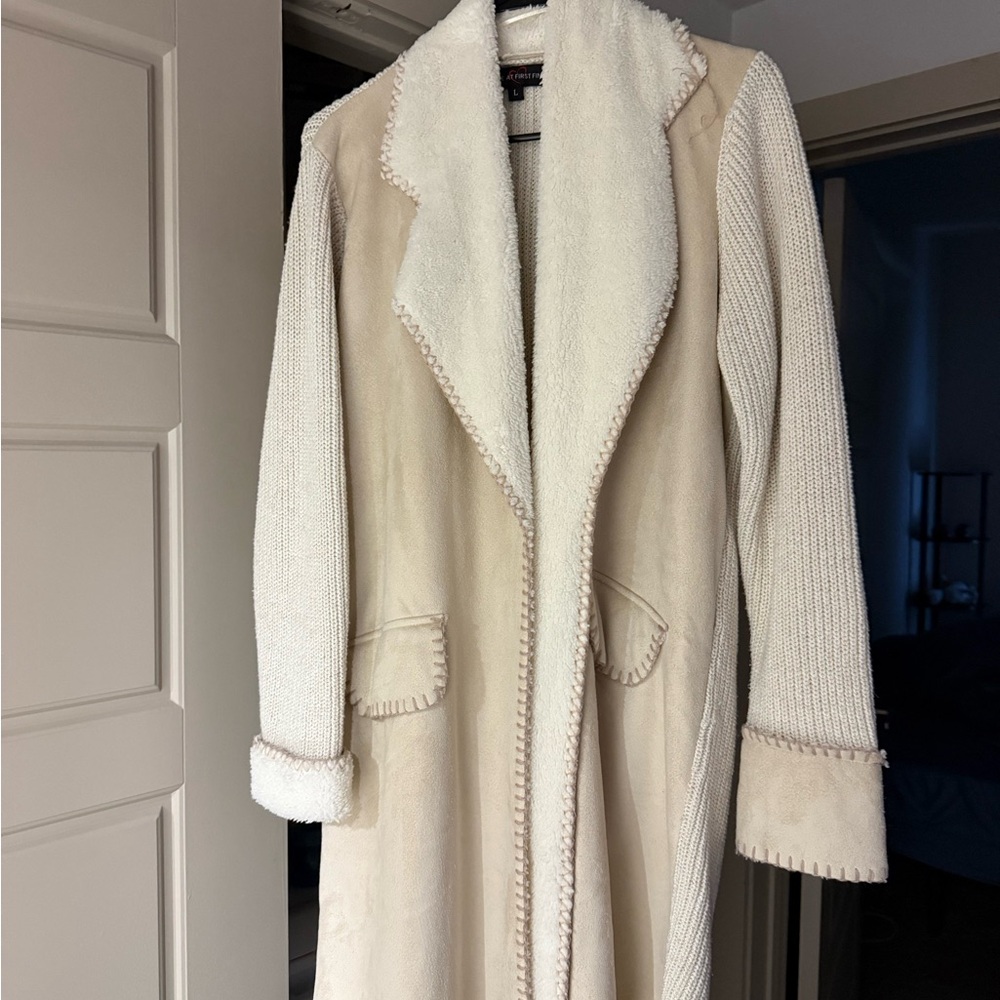 Cream Textured Cardigan with Plush Collar